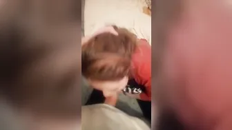Nu-i place camera dar adora sa suga