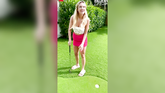 Lindsey Lakes The Blonde Bombshell Who Will Blow Your Mind in South Florida
