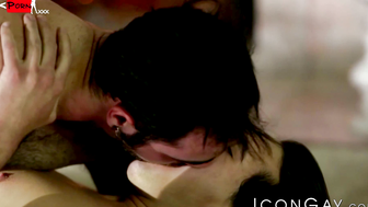 Burning Desires Bisexual Hotties Jay Johnson and Vittorio Naxos Get Fit... and Fiery!