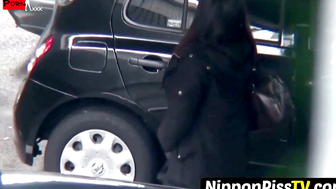 Japanese school girls caught peeing in public - Old-Young Scene with Teenage Twins