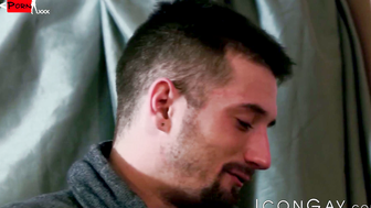 Seaside porn video – Sexy Twink JD Phoenix Gets Devoured by Hungry Bear Michael Roman