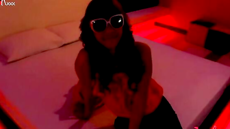 Sultry Thai Siren Sizzles with Insatiable Throat Action