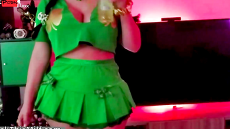 Step-Siblings' Secret Hook Up - Surprise Sex in Irish Pub on Saint Patrick's Day