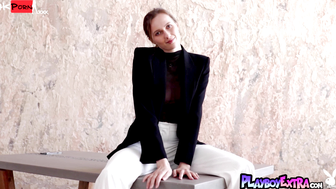 Czech Businesswoman Stacy Cruz Exposes Her Luscious Assets
