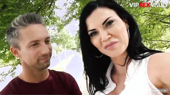 EXPOSED CASTING Bae Jasmine Jae Casting 3way With Newbie Dude