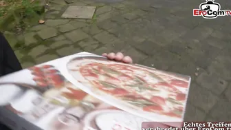 Deutsche BBW Milf mit Monster Titten fickt dünnen Mann