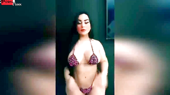 Savagely Sleek Seduction Tastiest TikTok Temptresses Unleash Sexy Secrets