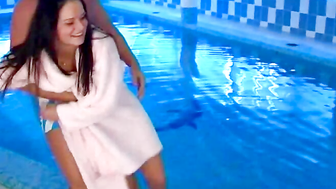 Poolside Anal Fiesta Plump Cock  Teen anatomy XXX
