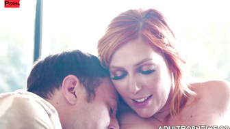 Tempting Tinderbox Tresses Titan Lauren Phillips Gets Gobbled and Fingered