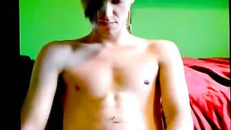Alpha male hunk Ryder Jays strips naked, gets FULLmasturbated by erotic sex tool, and shoots a creamy load
