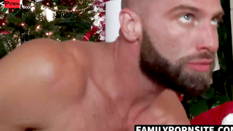 "Family Porn Site" - Anal Threesome with Hot MILF Taylor Reigns & Two Hunks!