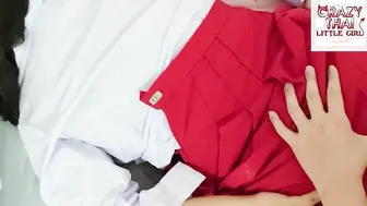Yummy Thai School Girl Unifrom With Red Skirt Have Sex With Her Bf