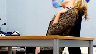Mature Affair A Workplace Flirtation with a Curvy Coworker