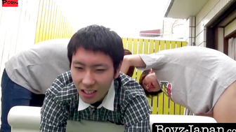 Japanese Homos Desperate Mouth Service  Young Jap Gets Facial From Dick