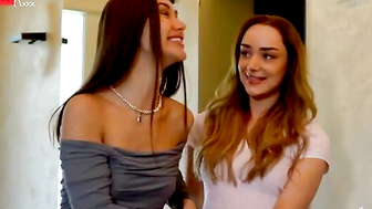 StepSister Seduction Hot StepDaughters Share IDictionary Couples Attention