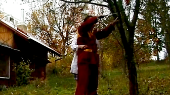 Golden Goddess Yvonne Seducing the GreenThumbed Lover