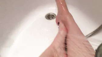 Washing Smelly Foot Rina is inside the Tub