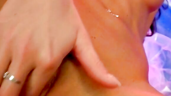 "Hot MILF Chantel Fingers Herself in Studio - Solo Female Orgasm"
