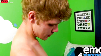 Twinks Gone Wild - Hardcore Anal Threesome with Twunks