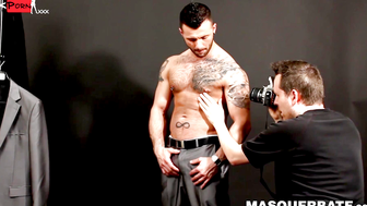 Inked and pierced athlete cums after being deepthroated