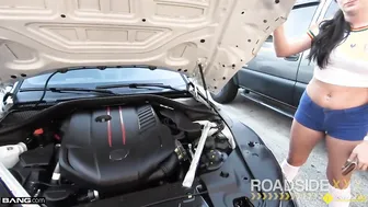 Roadside - Big Boobed Gamer cunt with mouth Riding Her Mechanics Gigantic Dick