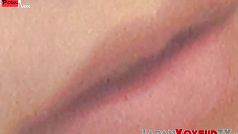 Japanese Chick's Skillfully Fingers Her Kinky Pussy in Close-Up
