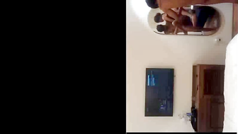 Cute Indian mall Shows Boobs