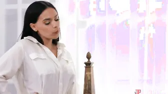 Violet Starr  Gabbie Carter - Influenced episode four