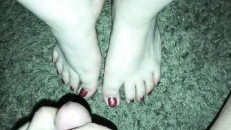 Creampie over sexy wifes feet
