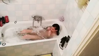 Daddy put secret webcam into a skinny 19 year old chicks restroom