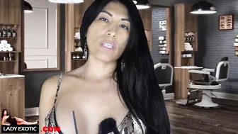 Caliente Hispanic te corta el Pelo