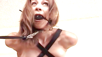 Cuties Get Their Pussies Titilated - Hot Blonde Teen Fucked Hard By Hunk