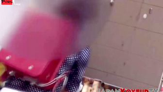 Wind Blows Up Skirt of Sexy JAV Babe in Public - homemade