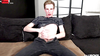 White Slim Boy - Big Dick Jerking Off For You