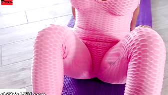 KagneysLingerieYogi - Step-Mom's Hot Panties & Sexual Adventure