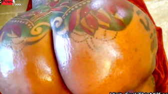 Oily Holiday Orgy - Creampie Party with Old Saint Nick