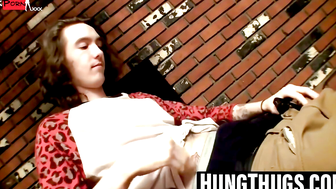 Rocker Guy Jerking Off & Explosive Orgasm - Sean Johnson