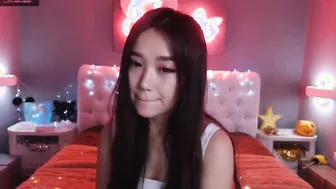 Japan web cam celeb gorgeous snatch