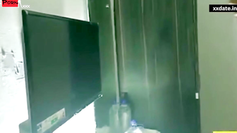 Mechanics Wife's Divorce Settlement - Husband Fixes Her Car And Fucks Her Hard
