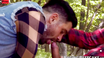 Outdoor Rough Sex - Breeder Romeo Davis Fucks & Creampies Hunk Beau Butler