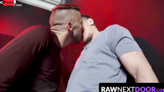 Raw Next Door HUNKS FUCKING IN THE GYM LOCKER ROOM