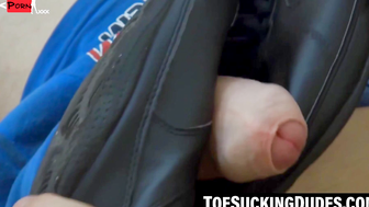 Thicc Dick Slides Between Dirty Sneaker Fetish - PornPros