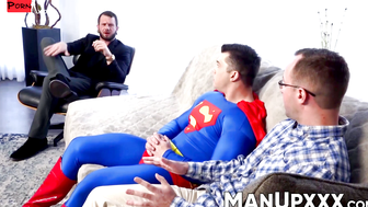 HUNKS JOIN FORCE TO FUCK ALEX HAWK IN THREEWAY POV ACTION