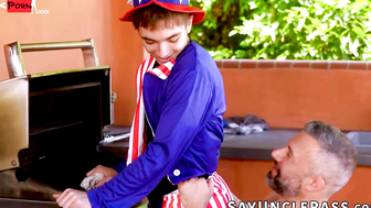 Fourth-of-July Freaks - Stepbrothers Share Their Hot Stepmom With Friends
