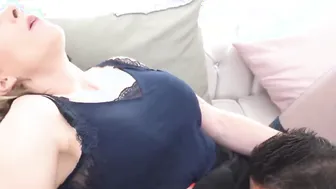 Cheating posh moms nailed lucky sons closeup lesbo