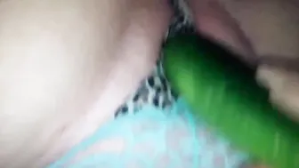 Cucumber stretches little 18