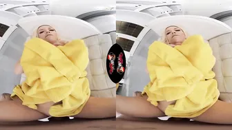 VRLatina - Curvy Blonde Hispanic beauty Blonde Fesser Fucking