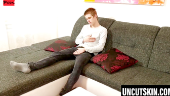 Twinks Unleashed - Raw Anal Threesome With Hunks