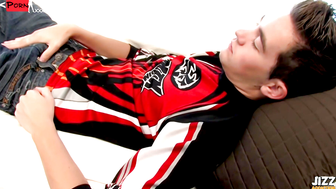 Jayden-Taylor's Anal Adventure - Gaping Hole & Masturbation Orgasm