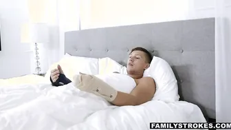 Pure Vlogger Lets Her Huge Penis Stepdad Cum Into Her